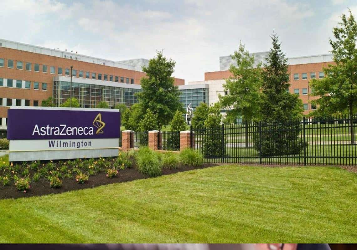 בכיר בסוכנות הבריאות האירופאית (EMA): "יש להקפיא את מתן חיסון אסטרה-זנקא לבני 60 ומעלה, בודקים קשר לדלקות-לב"