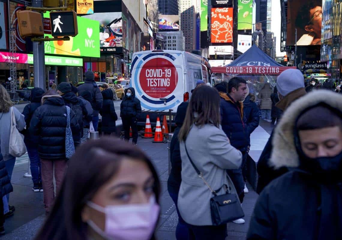 התפרצות האומיקרון: אופטימיות זהירה בניו יורק, מצב חירום הוכרז בניו ג'רזי