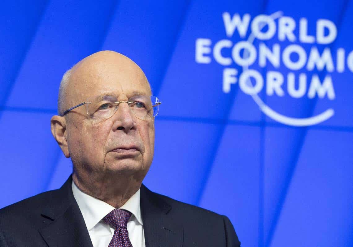 קלאוס שוואב והפורום הכלכלי העולמי: "יש להפסיק מידית את השימוש בכלי רכב פרטיים"