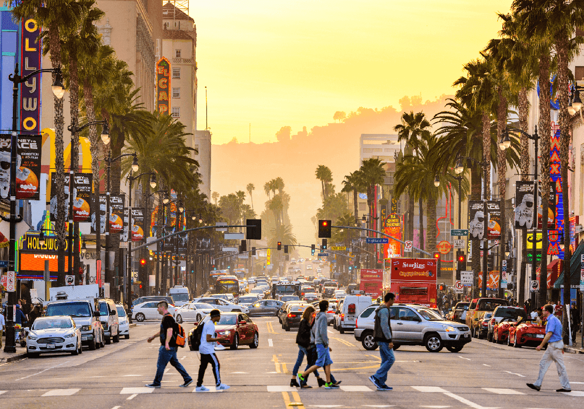 חצי מיליון תושבים עזבו את קליפורניה בשנתיים האחרונות