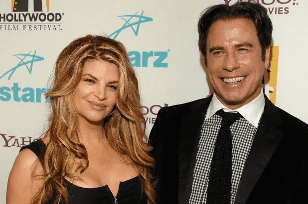 קירסטי אלי הודפת את השמועות על ג'ון טרבולטה: "הוא לא אוהב גברים"