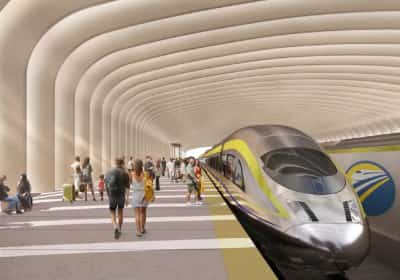 מכה לפרויקט הרכבת המהירה של קליפורניה: ממשל טראמפ מבטל מענק של עשרות מיליוני דולרים