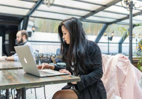 ניו יורק: מסעדות מרוויחות עוד קצת כסף על שמירת חפצים, שימוש בשירותים והשכרת חדרים