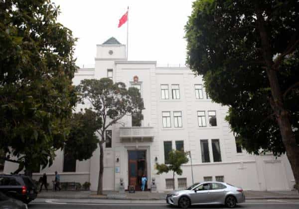 ה-FBI מודיע: "הקונסוליות הסיניות בסן-פרנסיסיקו וניו יורק - הן בסיסי ריגול"