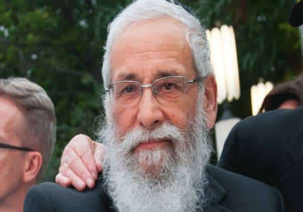 רב מוכר בדרום פלורידה אובחן כנשא קורונה: חשש להדבקת מאות חוגגים שבילו במסיבת פורים