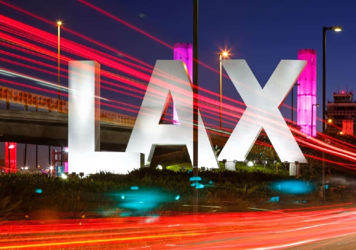 "כולם חוזרים מחופשת החג": עומס חריג ב-LAX