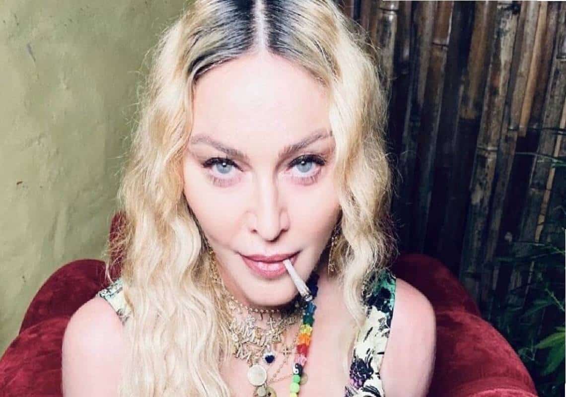 לקראת הסרט התיעודי החדש שלה, מדונה חושפת: "אני ידועה בתור מי שמאוננת על הבמה" 