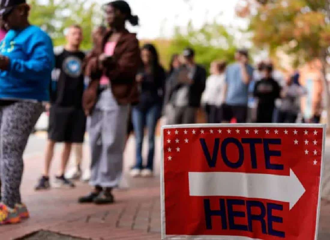 דיווחים ראשונים מיום הבחירות: קריסת אתר, התערבות זרה והצבעת טראמפ