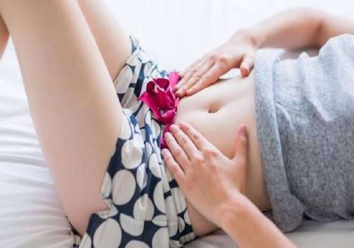 הסאנדיי טיימס: אלפי נשים בריטיות מדווחות על דימום כבד מהרגיל ואיחורים במהלך המחזור החודשי בעקבות קבלת החיסון 