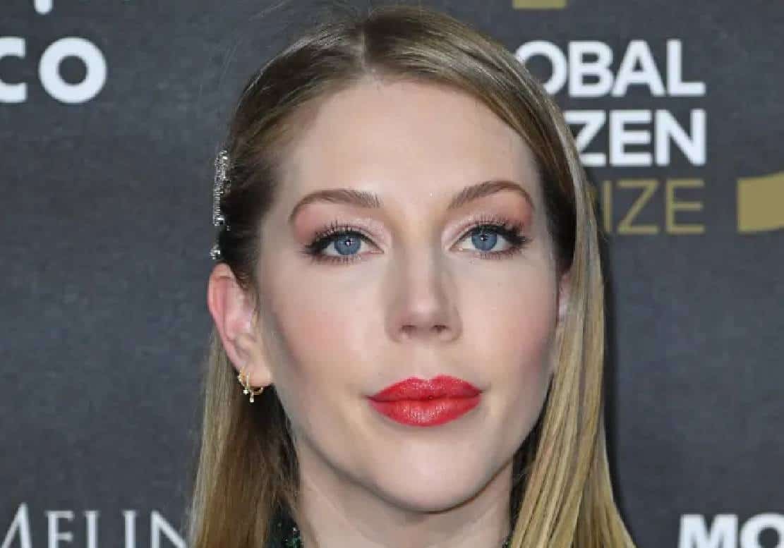 "יש איש טלוויזיה בולט שכולם בתעשייה יודעים כי הוא טורף מיני"