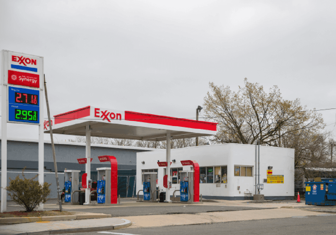 התחנות שמוכרות דלק במחירים שלפני עידן ביידן 