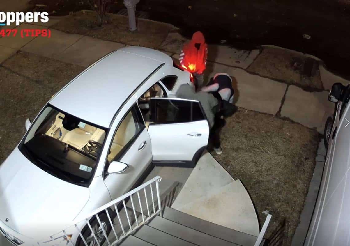 ניו יורק: בני זוג הותקפו ונשדדו מחוץ לביתם בסטטן איילנד