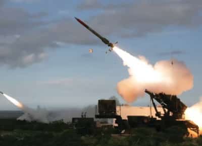 מחסני הנשק הריקים של אמריקה: מחסור חמור בתחמושת חושף את הפגיעות הצבאית הגדולה ביותר של ארצות הברית  