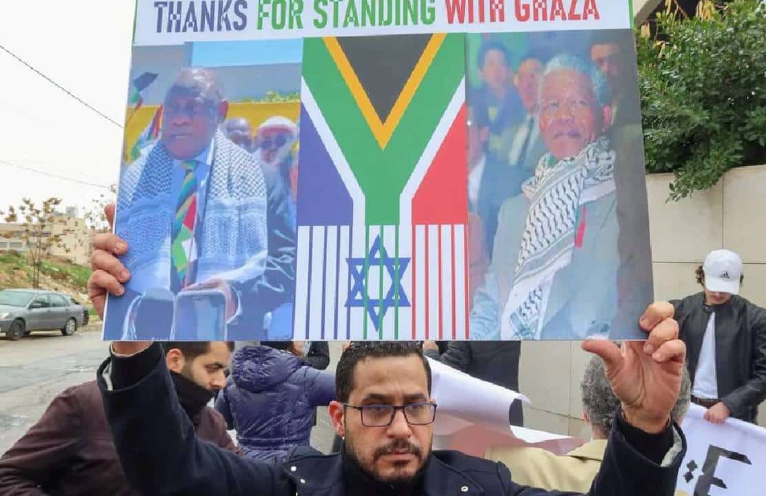 העולם כולו נגדנו? בלינקן זועם על דרום-אפריקה - "תביעה חסרת-ערך ועקומה"