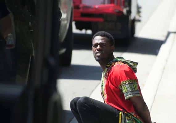 לוס אנג'לס: נעצר החשוד בחשיפה מגונה בפני תלמידת תיכון במנהטן ביץ'