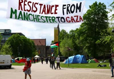 איחוד האמירויות מפסיקים לתת לאזרחים שלהם מלגות לבריטניה - מהחשש לרדיקליזציה בקמפוסים בחסות האחים המוסלמים