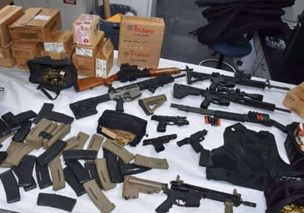 רובי סער, אקדחים ו-20 אלף כדורים: עובד UPS תכנן אירוע ירי המוני בקליפורניה