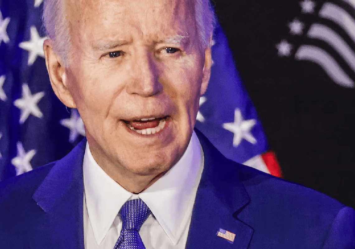 ביידן בהופעה פומבית ראשונה מאז סיום תפקידו - תוקף את הממשל: "מי לעזאזל הם חושבים שהם?"