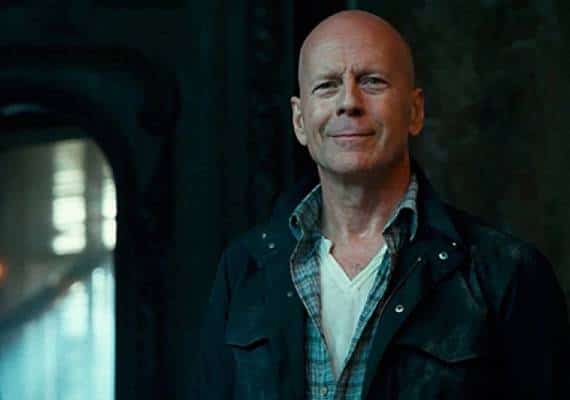 המלצות צפייה בקולנוע- ברוס ויליס וג'ניפר לורנס חוזרים למסך הגדול