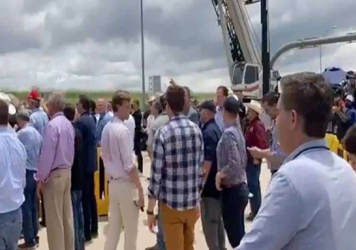 משפיל: כתב CNN שאל את טראמפ אם הוא רוצה להתנצל על "ה-6 בינואר", הקהל הגיב בצורה חד-משמעית