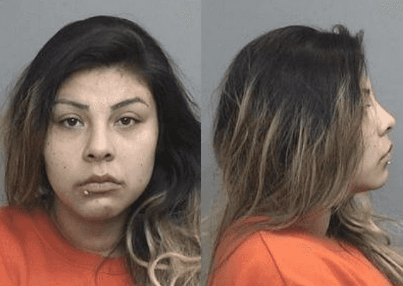 סן פרנסיסקו: אם מואשמת בהשארת בנה ברכב וגרימת מותו