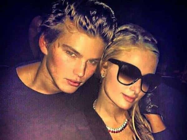 השמועה החדשה: פריס הילטון בקשר עם דוגמן הורס חודשיים אחרי ביטול האירוסין