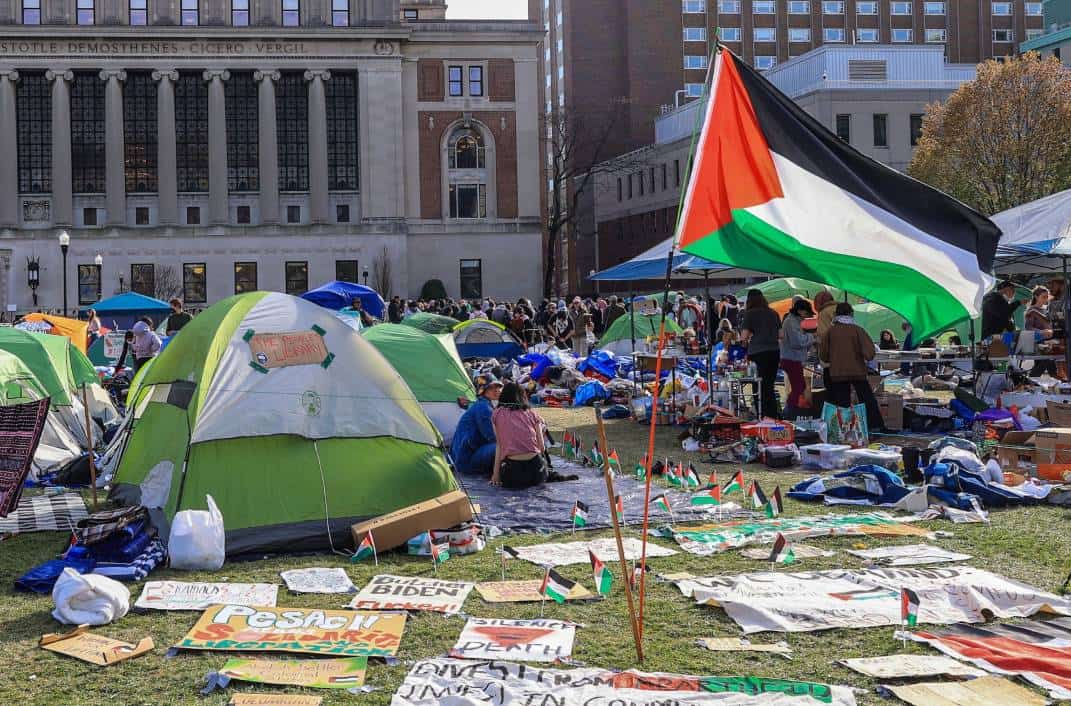 "כמו מו"מ עם מחבלים": ראשי מאהל הסטודנטים האנטישמי הסכימו לפרק מספר אוהלים בקולומביה - הדדליין לפינוי נדחה