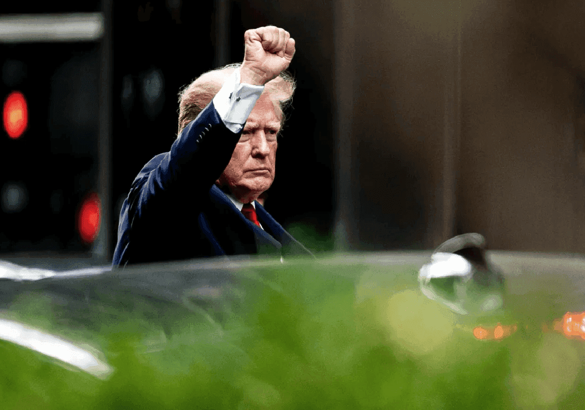 ה-FBI מזהיר: קריאות למלחמת אזרחים לאחר הפשיטה על ביתו של טראמפ