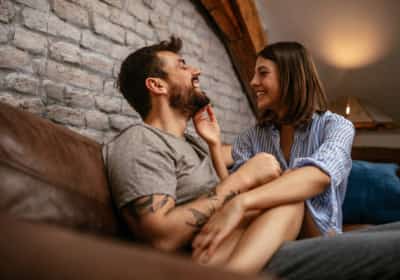 פרופ' מהרווארד חושף: כך תדעו אם הנישואים שלכם ישרדו את מבחן הזמן