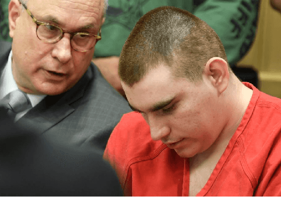 הטבח בפארקלנד: בית המשפט דן בחשיפת עדויות נוספות על היורה