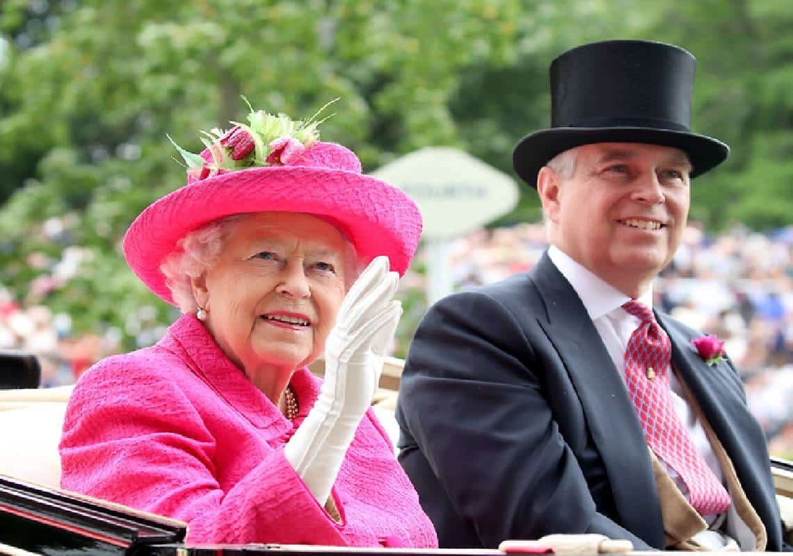 המלכה אליזבת הולכת להוציא מכיסה 12 מיליון ליט״ש וזו הסיבה