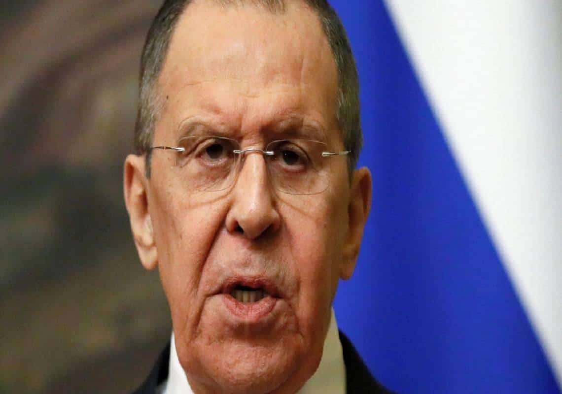 סרגיי לברוב: "זה שזלנסקי יהודי לא מבטל את הנאציזם באוקראינה, גם להיטלר היה דם יהודי"