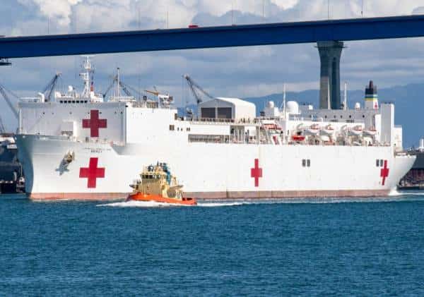 אופטימיות בלוס אנג'לס: אוניית בית חולים תחל לקלוט מטופלים כבר בשבת