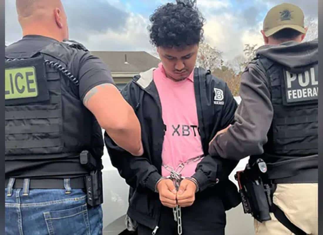 מבצע אכיפה דרמטי במסצ'וסטס: שלושה שוהים בלתי חוקיים נעצרו בחשד לעבירות מין בילדים