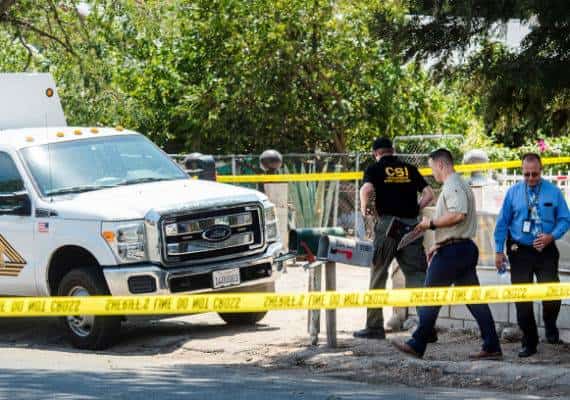 קליפורניה: נעצר סבה של הילדה בת השנתיים שנורתה על ידי בן ארבע. החשד: לא שמר על נשקו