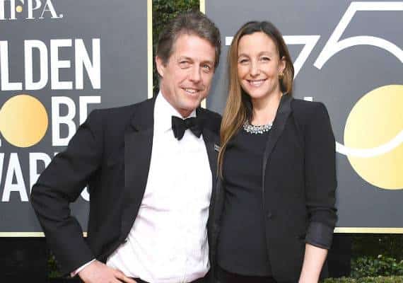 הפסיק עם ה"יו-יו": הרווק הנצחי, יו גרנט, התחתן עם חברתו, אנה אברשטיין, שהיא גם אמא לשלושה מילדיו