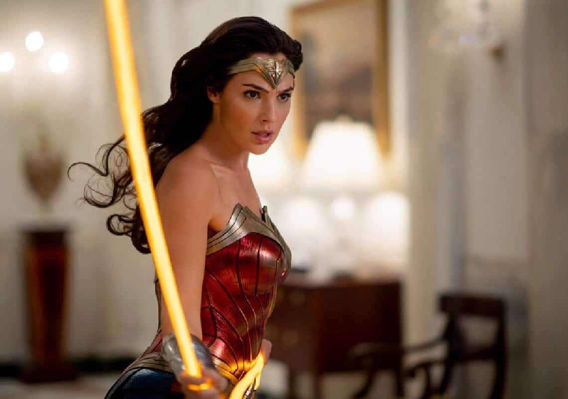 מנכ״ל די. סי מגיב על הקפאת דמותה של גל דמות כוונדר וומן: ״זה לא נכון״