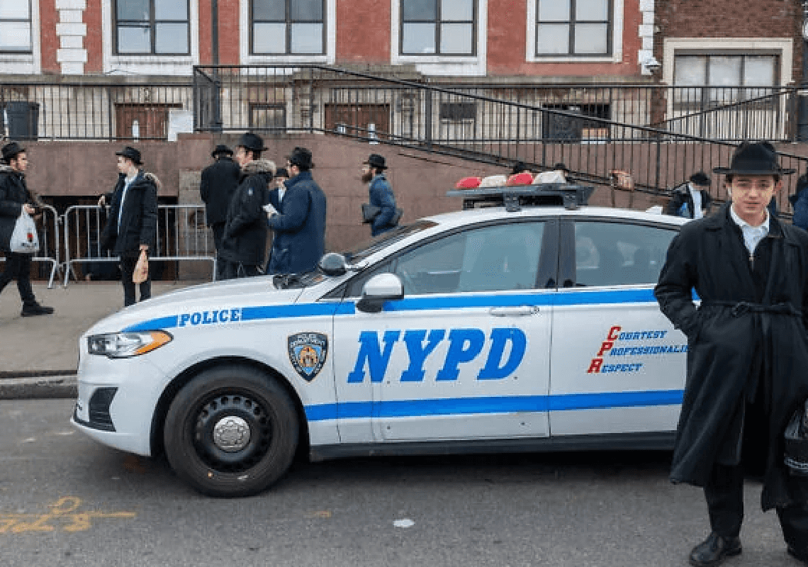 ההקפאה הוסרה: מוסדות יהודיים יקבלו שוב סיוע פדרלי לאבטחת הקהילה