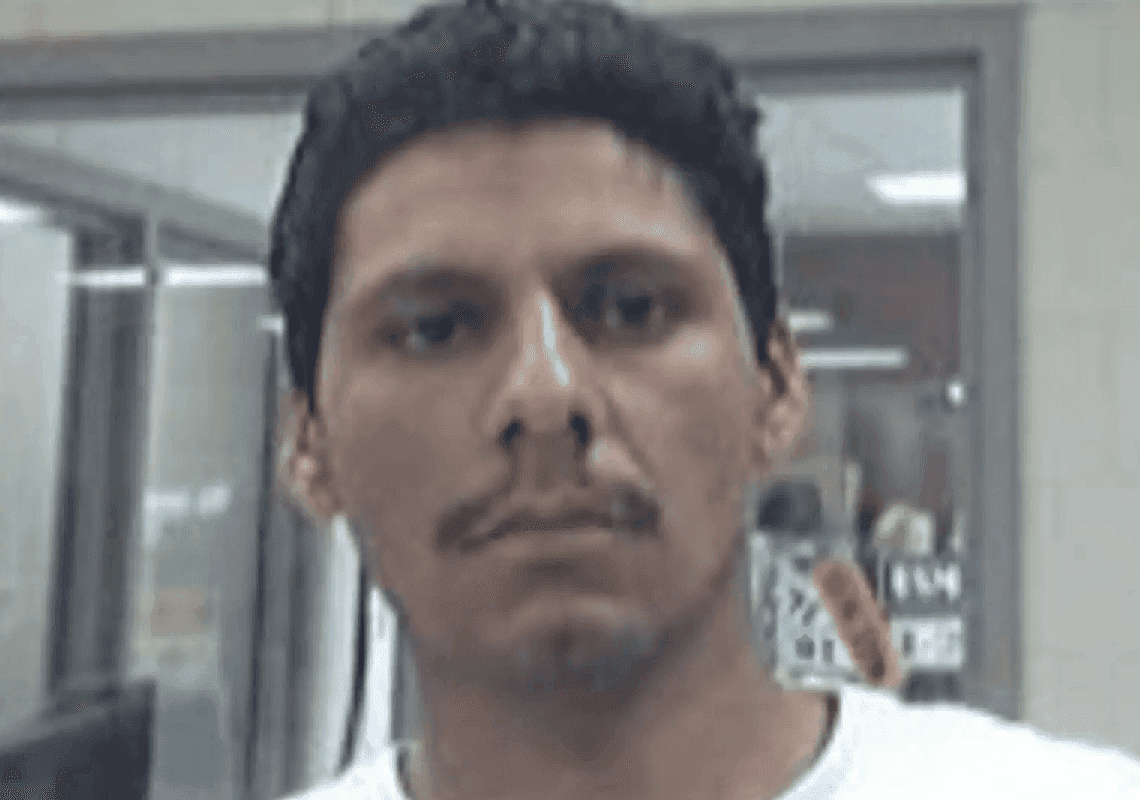 "מבוי סתום": פרס של 80,000 דולר עבור מידע על הרוצח הנמלט שטבח בחמישה בני משפחה 