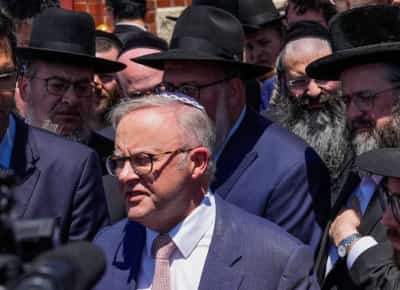 אוסטרליה מגרשת את השגריר האיראני בהאשמות על פיגועים אנטישמיים