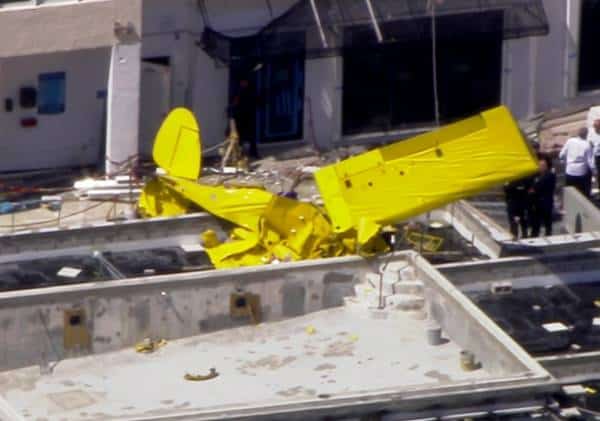 הרוג בהתרסקות מטוס קל בבניין מגורים בפורט לודרדדיל