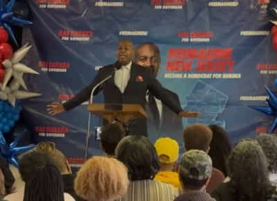 ראש עיריית ניוארק השווה את סוכני ההגירה לציידי עבדים 