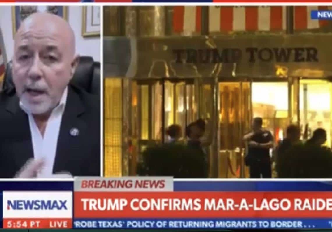 מפכ"ל משטרת ניו יורק לשעבר: "הם עלולים לנסות לרצוח את טראמפ"