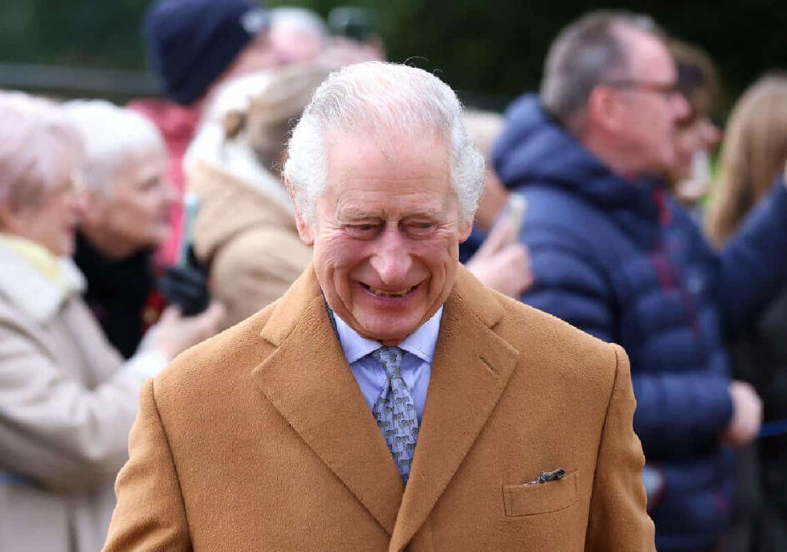 מומחה לבית המלוכה מסביר: ״למלך יש סיבה טובה לפחד מהארי״