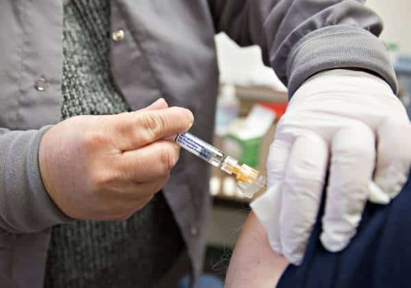 רשויות הבריאות מזהירות מפני עונת שפעות אלימה במיוחד