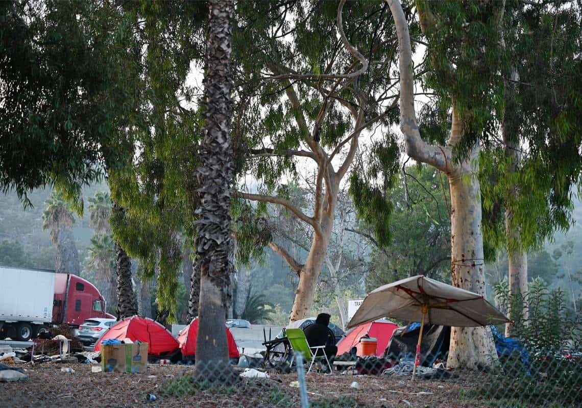 משבר ההומלסים יגיע לסיומו? לוס אנג'לס תשקיע קרוב למיליארד דולר באוכלוסיית דרי הרחוב