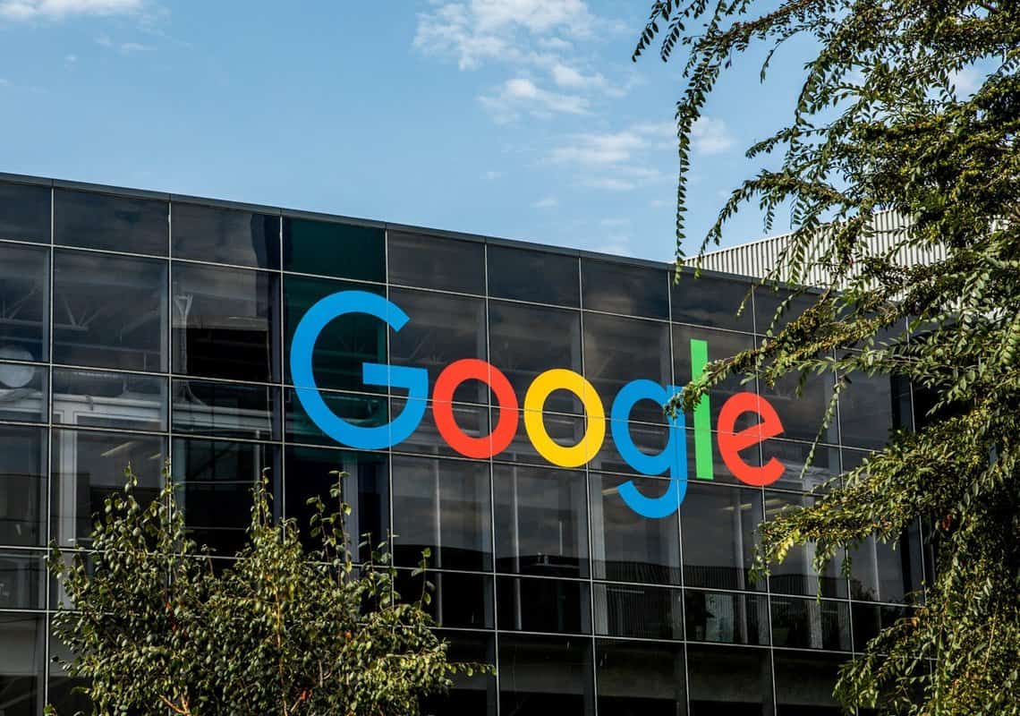 עובדי גוגל בקליפורניה טוענים: תחלואת הקורונה זינקה מאז החזרה למשרדים