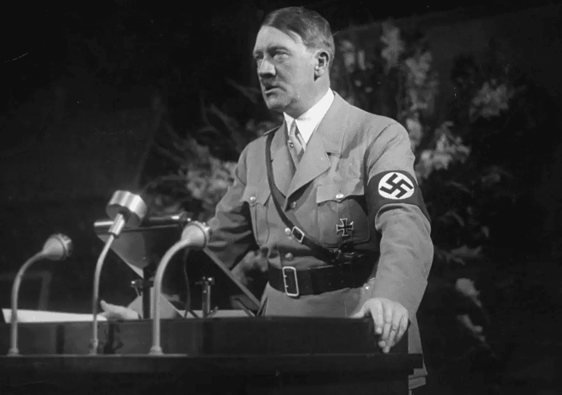 מסמכי ה-CIA חושפים: חיפוש אחר היטלר נמשך עשור לאחר מותו הרשמי