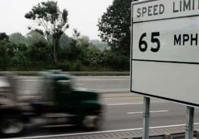 ניו יורק רוצה להאט את הנהגים המסוכנים: מכשיר חדש יחסום מהירות מופרזת ברכב עצמו