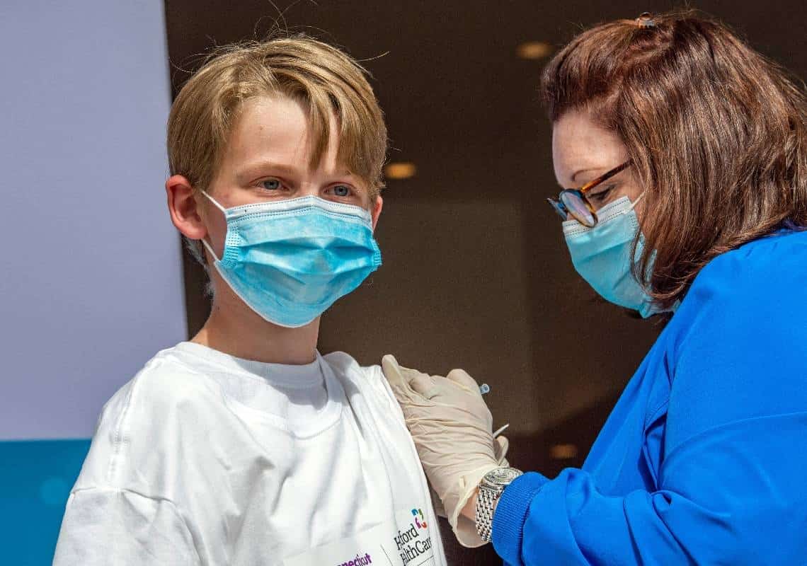 השלב הבא במאבק בקורונה: ועדת ה-FDA ממליצה לחסן ילדים בני 5 עד 11